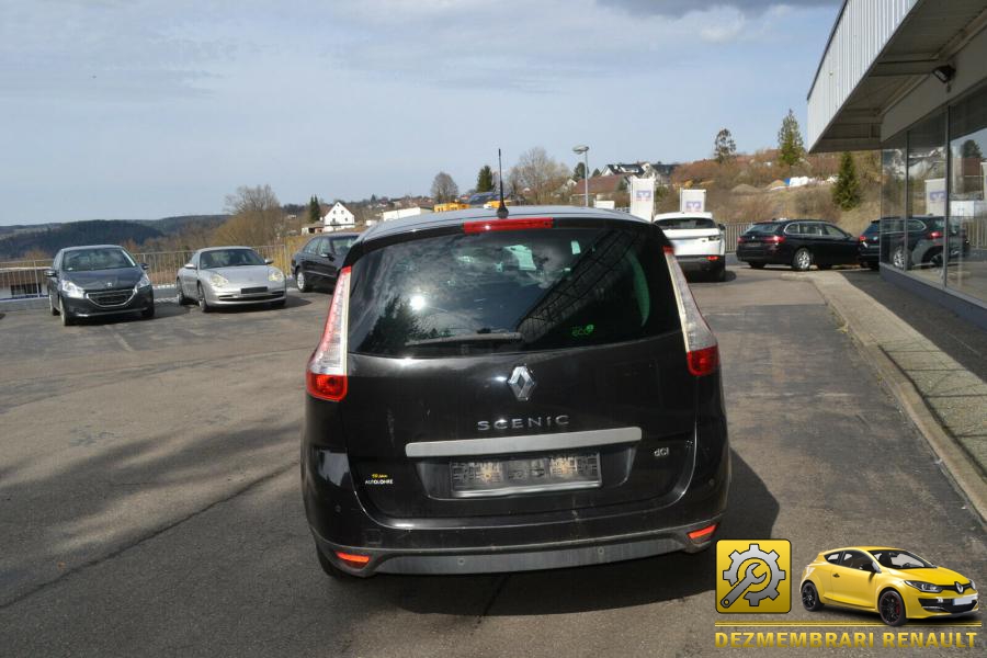 Balamale capota renault scenic 2009