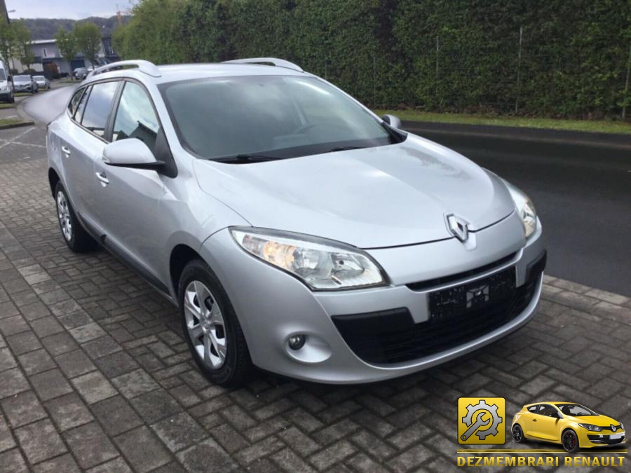 Balamale hayon renault megane 2010