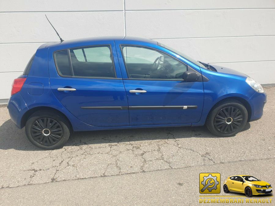 Bloc lumini renault clio 2008