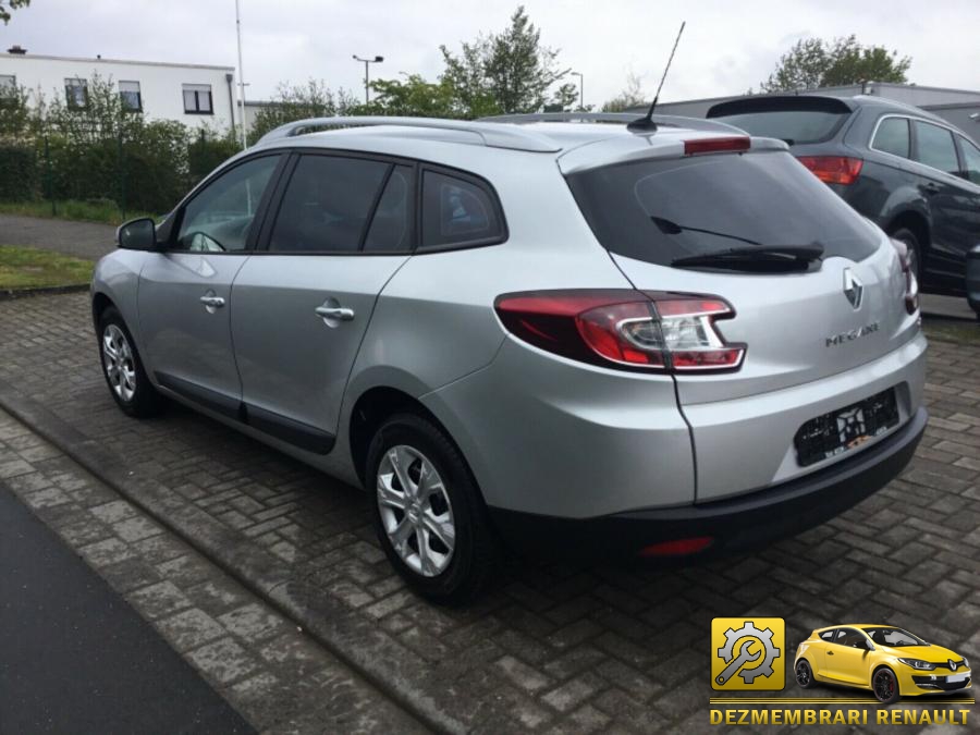 Rampa injectoare renault megane 2011