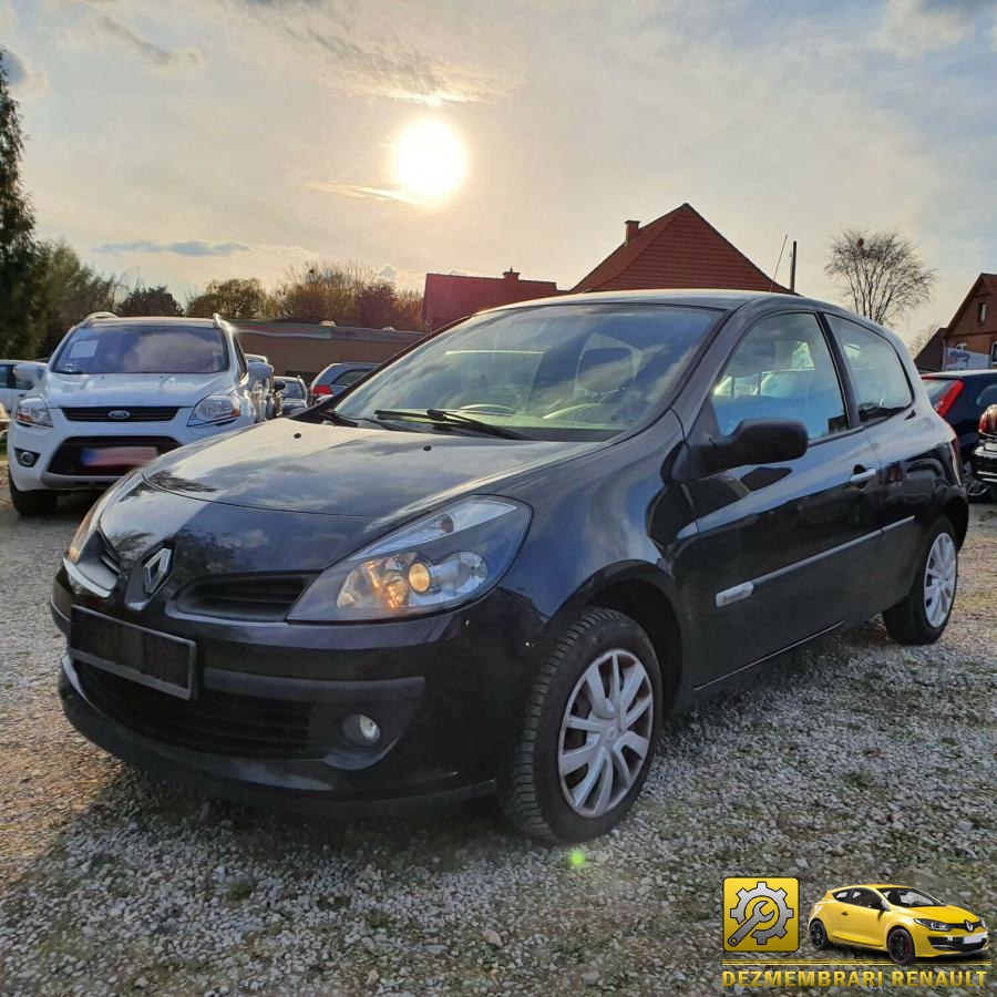 Traversa renault clio 2006